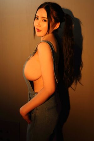 欧美色一夜_4K在线观看高清