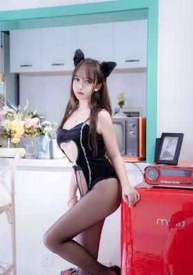 欧美老年女模特_1080P动漫在线观看