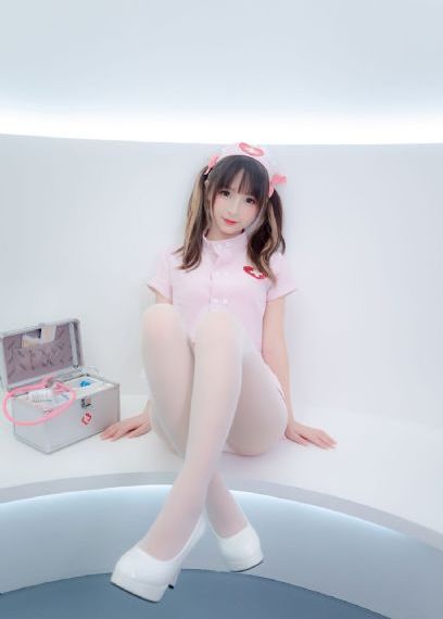欧美高端大码连衣裙_DVD在线观看高清