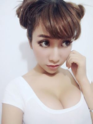 国产盗摄网址精品一区_手机免费播放动漫