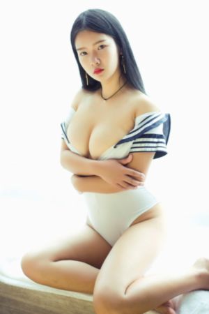 校花程雪柔被校长抱进办公室_高清高清在线