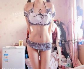 欧美混血女模写真19岁_超清电影全集观看