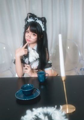 日韩服装店名字_国产剧免费在线播放