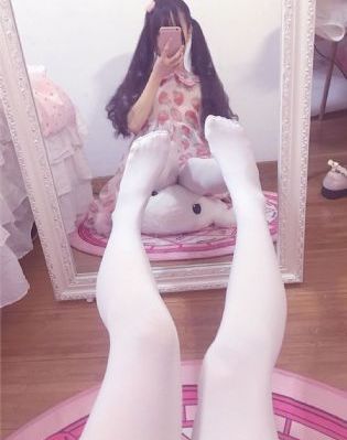 九九热精品视频在这里_BD英语高清免费观看